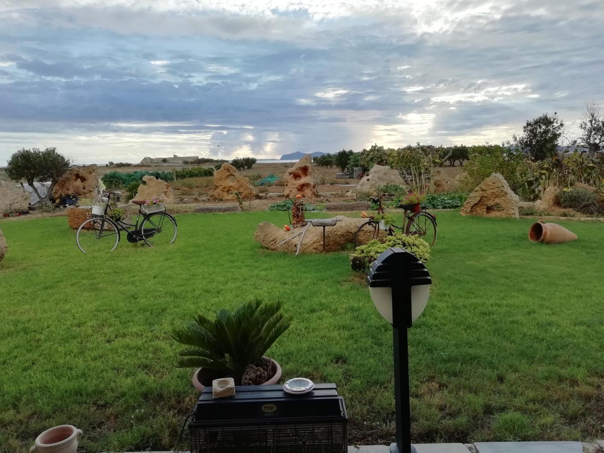 Raggio Di Sale Bed & Breakfast Trapani Bagian luar foto